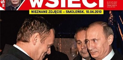 Zdjęcie uśmiechniętego w Smoleńsku Tuska to nie fotomontaż!