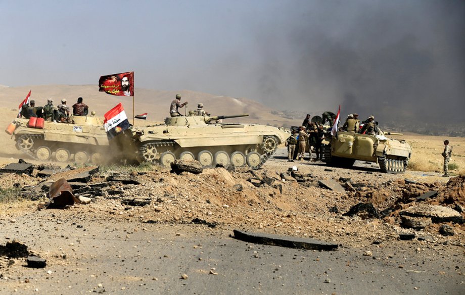 Iraqi troops during during operations with Shi'ite Popular Mobilization Forces against ISIS militants northwest of Tal Afar, August 28, 2017.