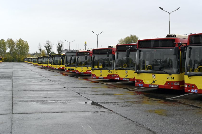 Pracownicy aquaparku przenieśli się do MPK