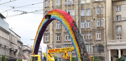 Rydzyk biadoli, że tęcza się nie spaliła