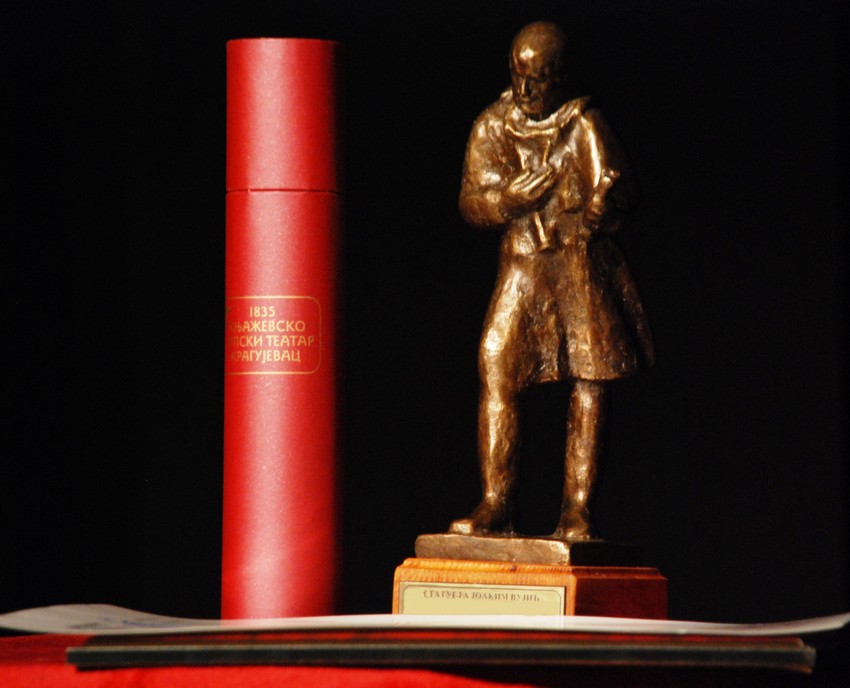 Statueta Joakim Vujic