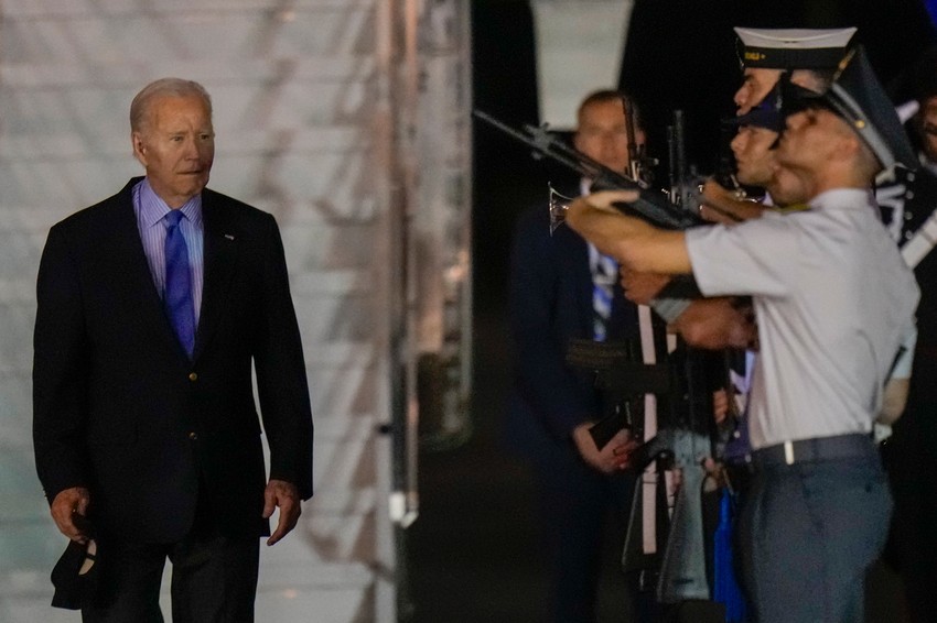 Džo Bajden stiže na samit G7 u Italiji