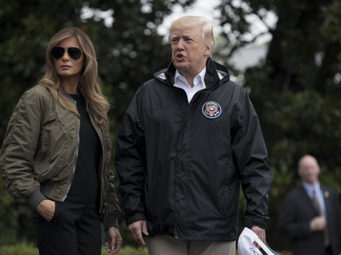 Melania i Donald Trumpowie