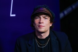 nikodem rozbicki w żałobie. pożegnał ukochaną osobę