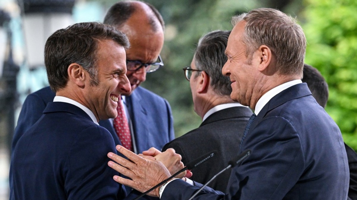 Emanuel Makron, Fridrih Merc, Kir Starmer i Donald Tusk u Kijevu 10. maja
