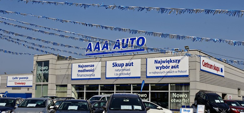 AAA Auto w poważnych tarapatach. Potężny dealer aut używanych pod lupą UOKiK