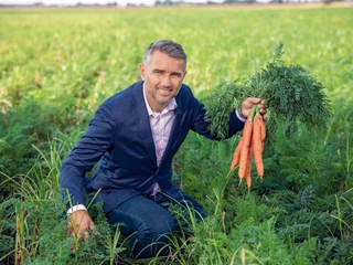 Maciej Jóźwicki, założyciel i prezes Marwitu, sok wyciska z warzyw uprawianych na 1000 ha firmowych pól