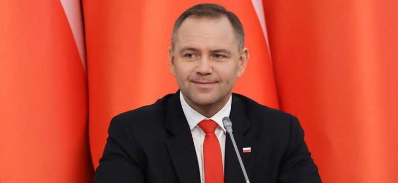 Instrukcje rządu dla prezydenta na jednej stronie A4. "Żenujące i niepoważne"