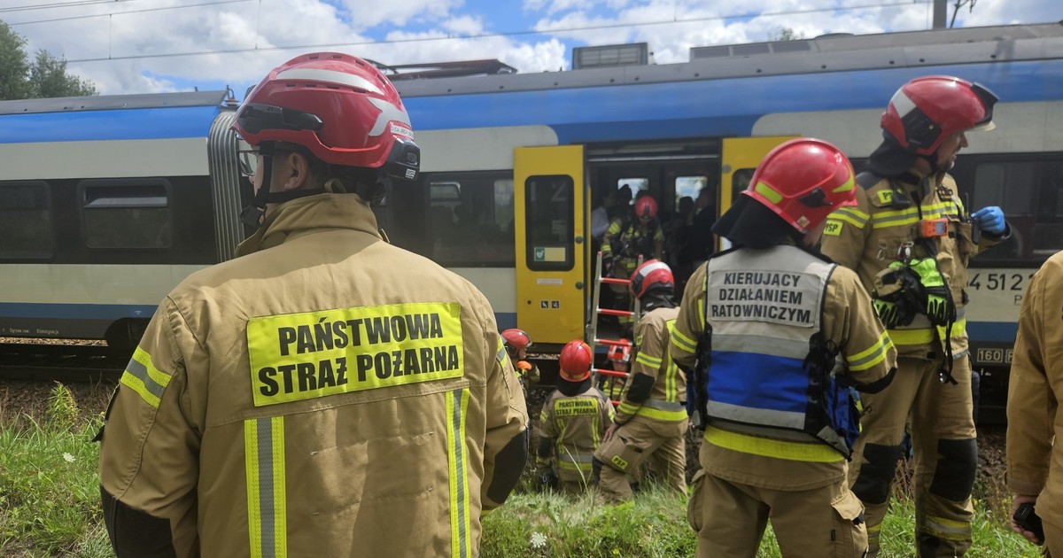 Jak wygląda ewakuacja pociągu? Warto wiedzieć, jak się zachować. Od tego może zależeć życie i zdrowie