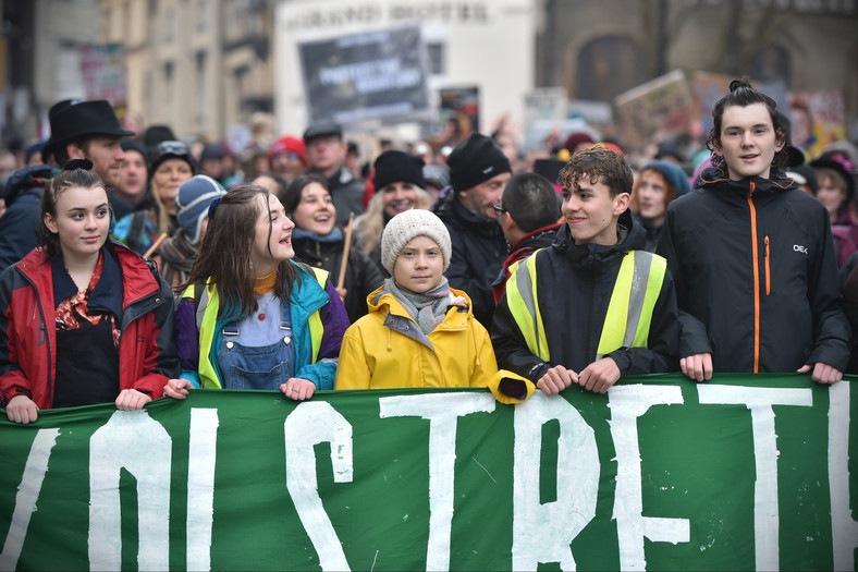 Greta Thunberg na strajku klimatycznym w Bristolu w Wielkiej Brytanii, który odbył się 28 lutego 2020 roku