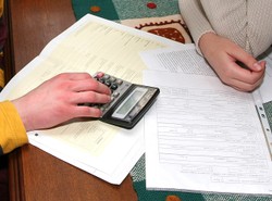 Rząd chce z Polaków robić bezdomnych bankrutów