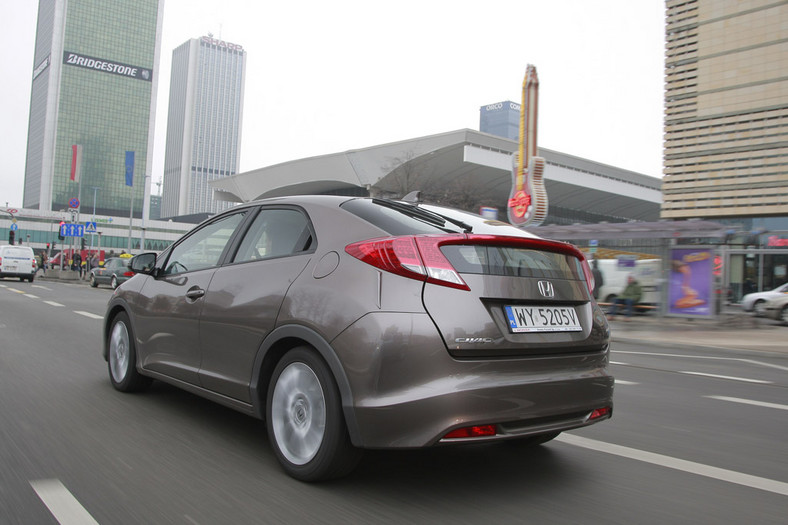 Test Hondy Civic 1.6 i-DTEC: diesel bez klekotu