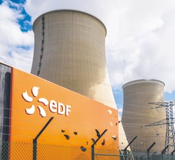 Rozwój OZE? Francja nie chce przyspieszyć