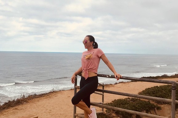 JELENA JANKOVIĆ IMA 11 KUPATILA U VILI OD 1.500 KVADRATA Bivša teniserka uživa u raskoši, a ljubav sa doktorom planula je neočekivano: "Lepo je u penziji"