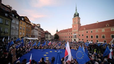 Materiał "Wiadomości" TVP o protestach. "Ilu było turystów i gapiów?"