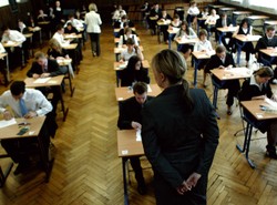 "Maturzyści, nie piszcie oryginalnie"