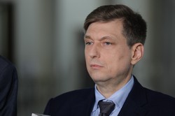 "Akcja ewakuacja". Nowa kampania PO w sprawie polityków PiS startujących do PE