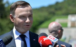 Prezydent Duda o Clintonie: Chyba ktoś go grubo wprowadził w błąd