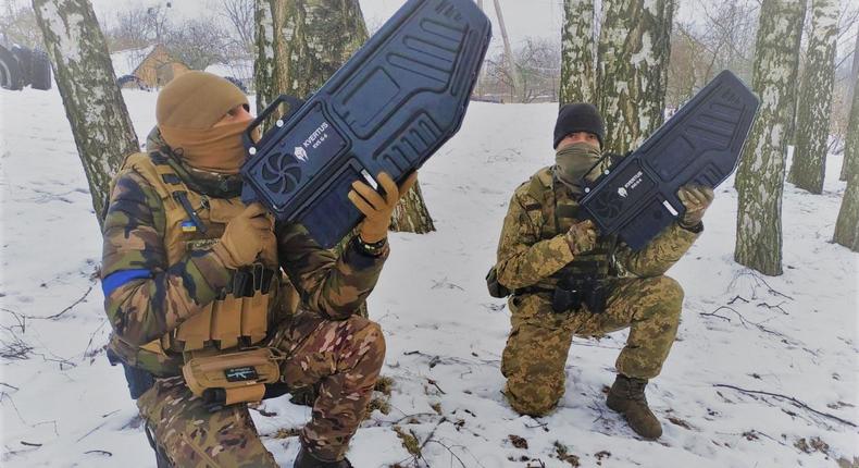 Ukrainian soldiers with the anti-drone KVS G-6, manufactured by Kvertus Technology.Territorial Defense Forces of the Armed Forces of Ukraine/Facebook