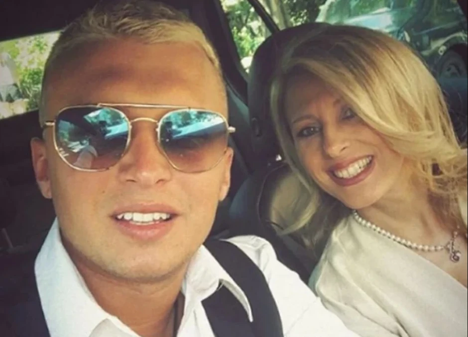 Ovo je majka Stefana Karića: Sa ocem i maćehom živi u luks vili