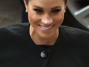 Meghan Markle frizurája TÖKÉLETES: sosem volt még ilyen sikkes