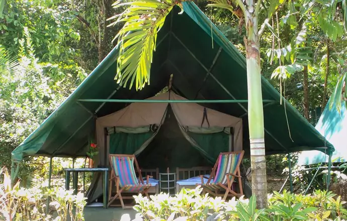 9-tents-around-the-world-the-everygirl-corcovado-costarica