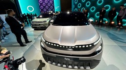 nowa skoda wjeżdża do polski. jest oszczędna, szybka i wygodna. ile kosztuje?