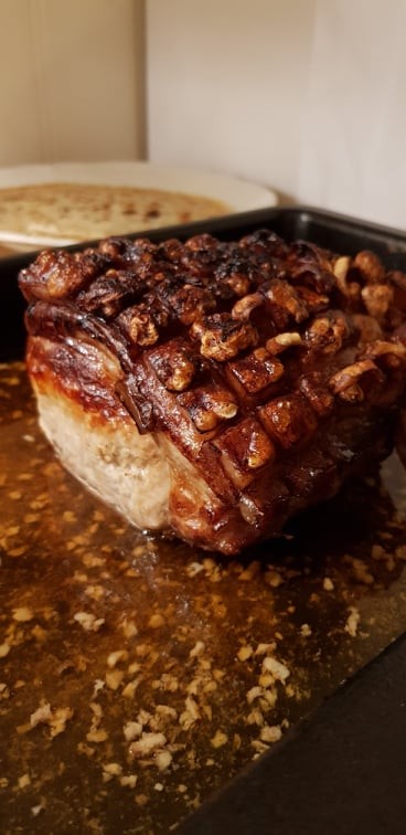 Ribbe, eller svineribbe med en sprø skorpe