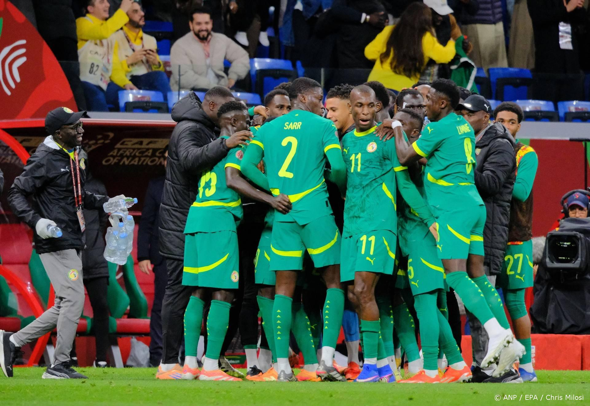 Mané schiet Senegal naar Afrika Cup-finale, twee sterkhouders geschorst