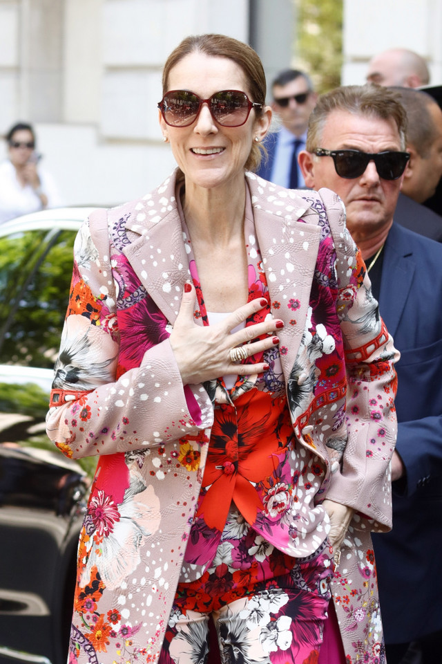 Celine Dion w okropnych stylizacjach. Wpadki modowe artystki