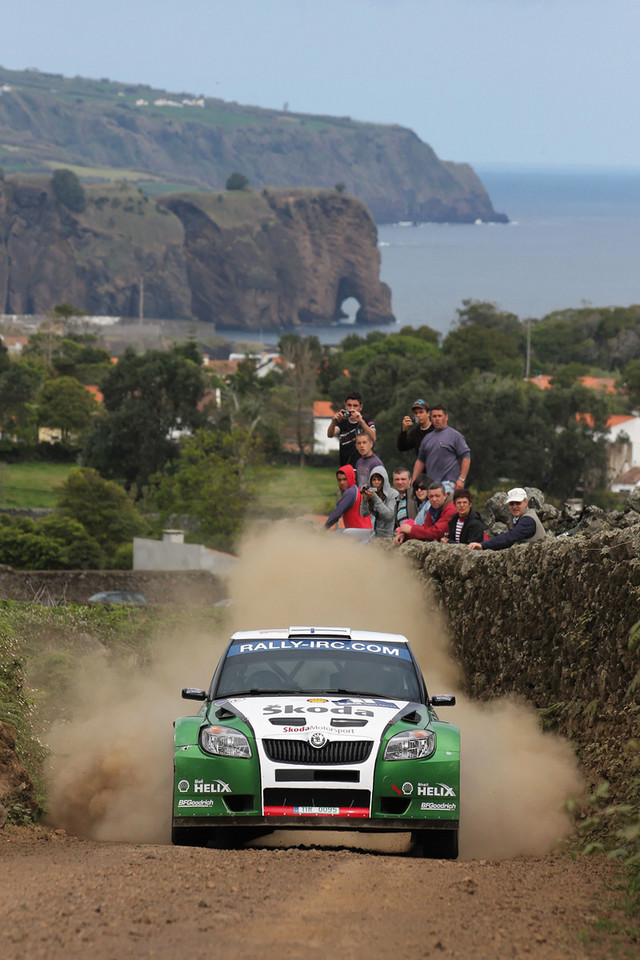 IRC – SATA Rally Acores: Kris Meeke i Peugeot 207 S2000 (fotogaleria)