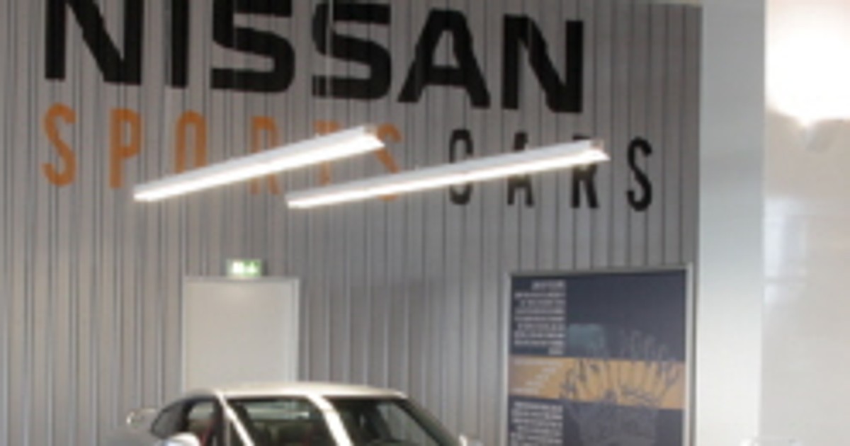 Nissan Sportscars Shop przy torze Nürburgring