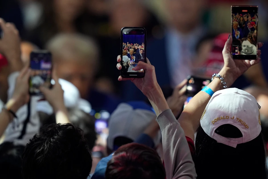 Trampove pristalice na skupu u Ouksu u Pensilvaniji 14. oktobra