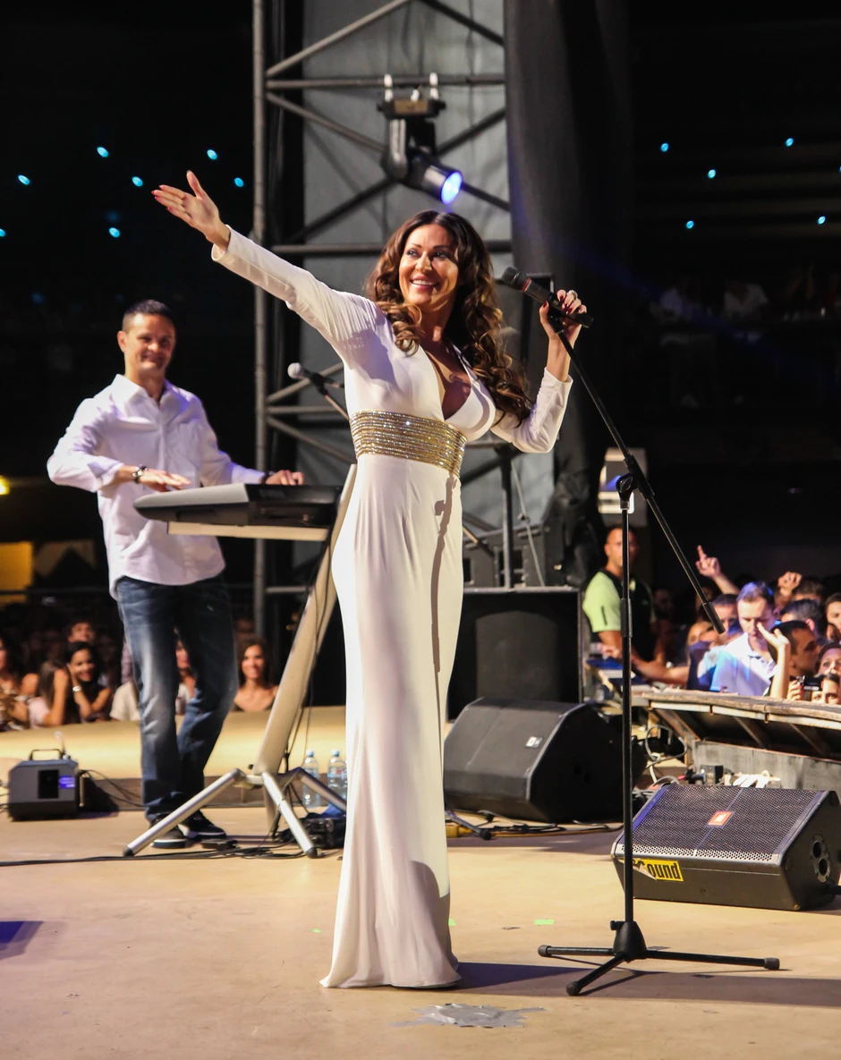 Dino Merlin napisao pesmu "Beograd"