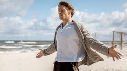 Uroczysta premiera "Kamerdynera", filmu Filipa Bajona z Januszem Gajosem oraz Sebastianem Fabijańskim