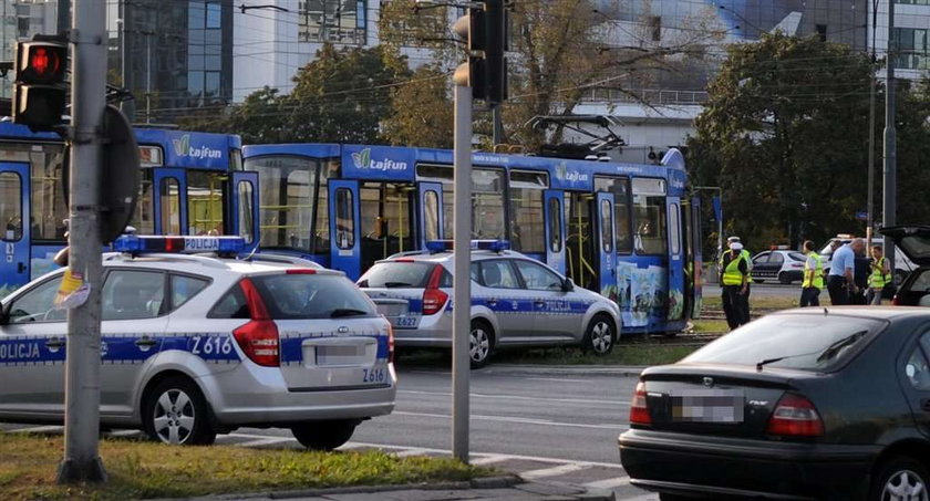 Zderzenie tramwajów na Rondzie Daszyńskiego w stolicy