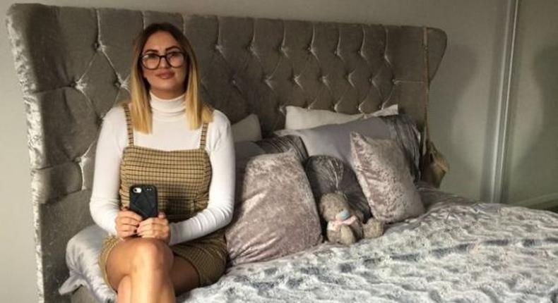 Lady resigned from office job to sell sexy videos on Snap Chat