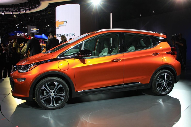 Detroit 2016 - Chevrolet Bolt