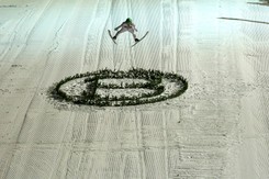 Norweski skoczek narciarski pracuje w hotelu jako nocny portier