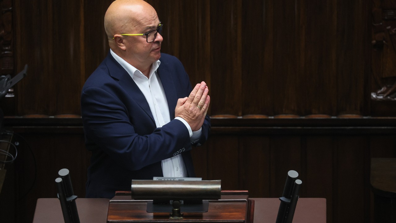 Poseł Polski 2050 oburzony wpisem Szymona Hołowni. 