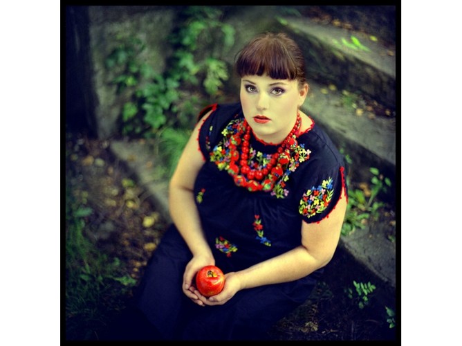 Modelka Gosia Janek; Fot. Alicja Reczek; wizaż i stylizacja Karina Czapla.