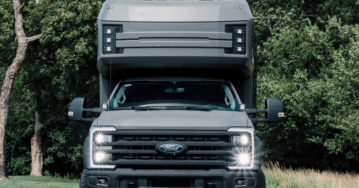 A luxury RV maker has turned a Ford F-250 into a $350,000 camper with ...