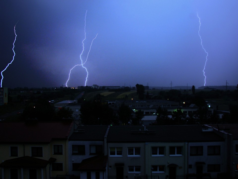 Burza nad Piotrkowem Trybunalskim, fot. fierce/Daj znać!