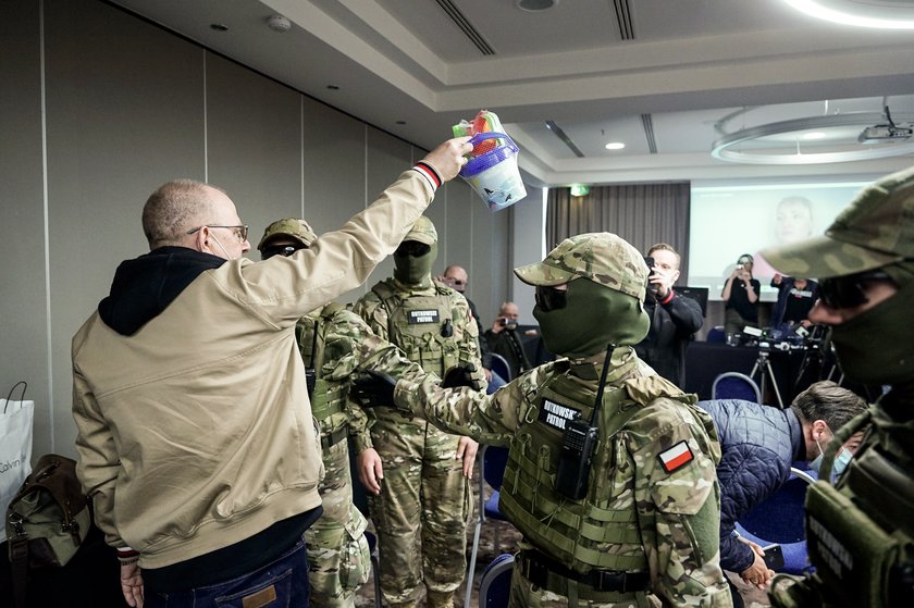 Awantura podczas konferencji Krzysztofa Rutkowskiego