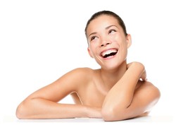 Jędrność pilnie poszukiwana! Walczymy ze zwiotczałymi ramionami