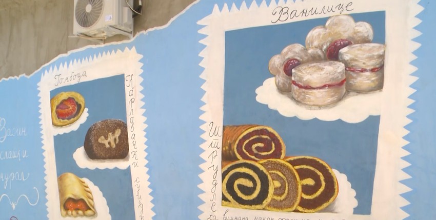 Slatki mural u Sremskim Karlovcima