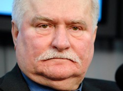 "Wałęsę opisali zawistni wieśniacy"
