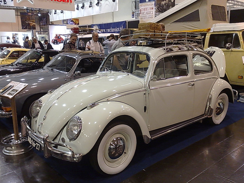 Techno-Classica Essen – oldtimery na salonie