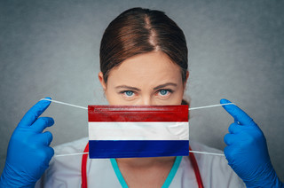 Koronawirus w Holandii: Ponad 9 tys. zakażeń. Pacjenci będą przewożeni do Niemiec