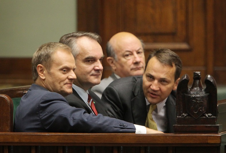 Od lewej: Donald Tusk, Waldemar Pawlak, Jacek Rostowski i Radosław Sikorski (27.07.2012)